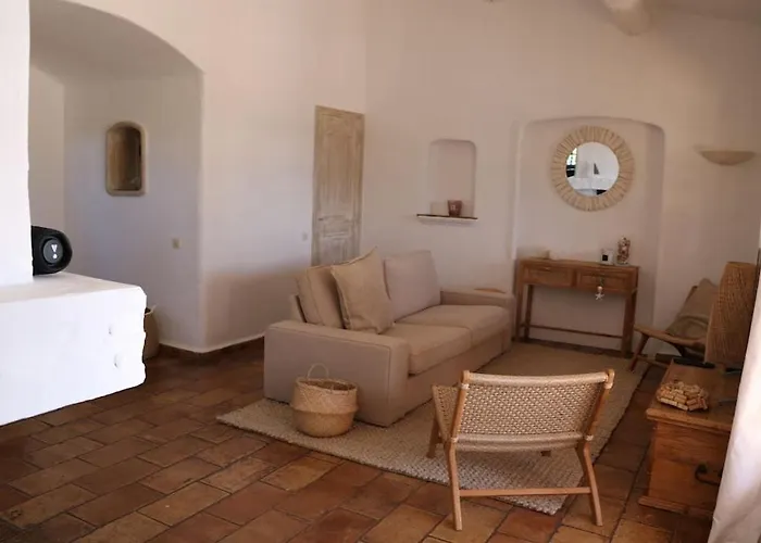 Villa Ardema - - Sea View - 4 Bedrooms - Private Pool - Air Conditioning